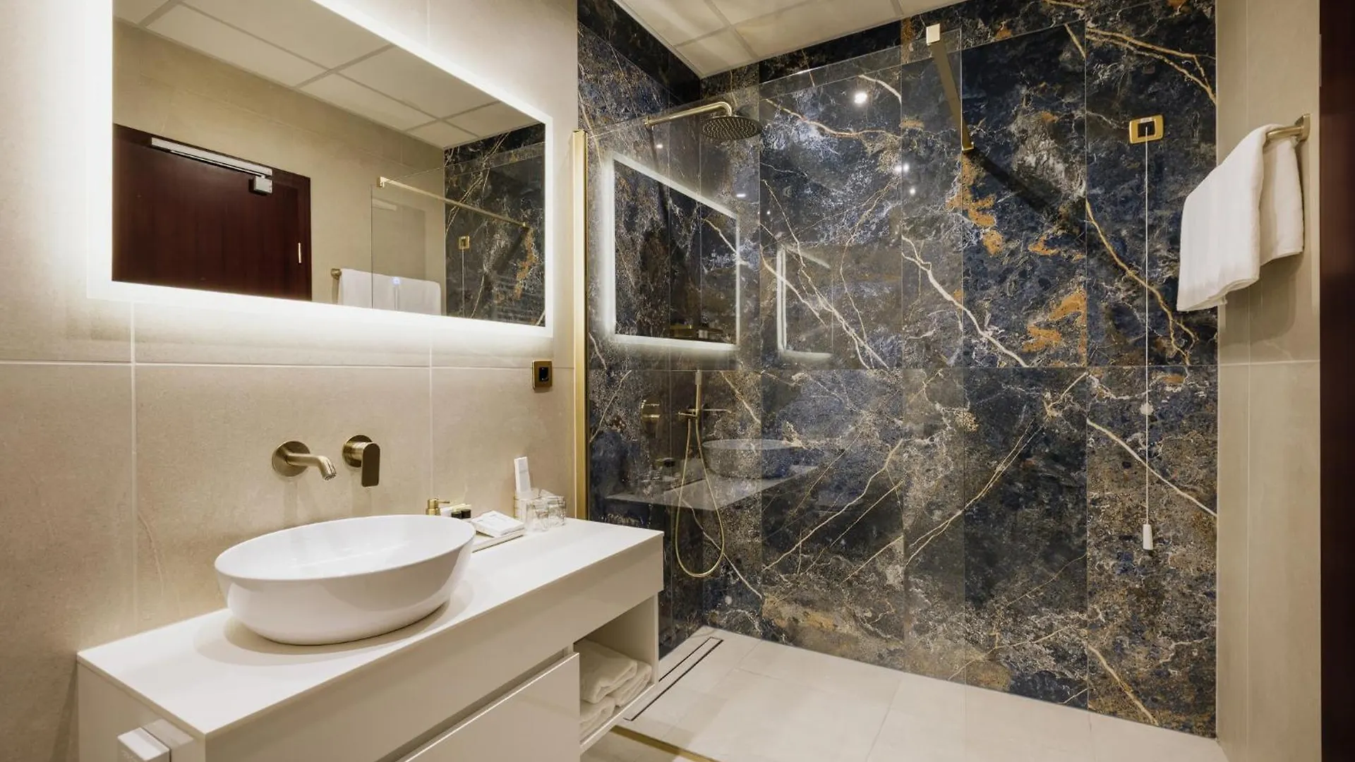 Boutique Hotel Nautica - Spa & Wellness, Free Parking, Pet Friendly Novigrad  4*, Novigrad (Istria)