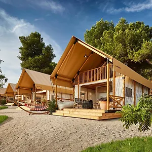 4* Feriepark Arena One 99 Glamping