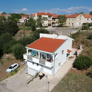 https://apartments-sandro.hotelinzadar.com
